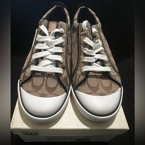 COACH BARRETT SHOES SIZE 11 NWT